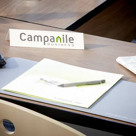 ホテル Campanile Lyon Porte De Lyon 3*