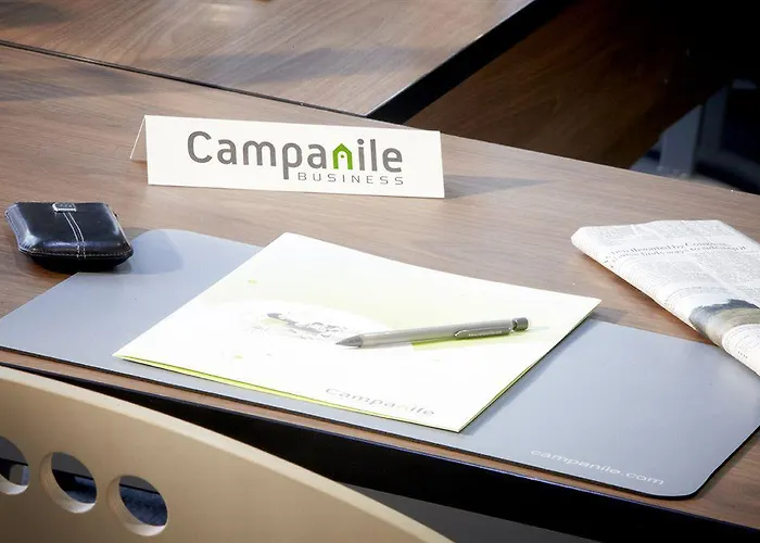 מלון Campanile Lyon Porte De Lyon 3*