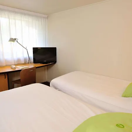 Hotel Campanile Lyon Porte De Lyon Dardilly