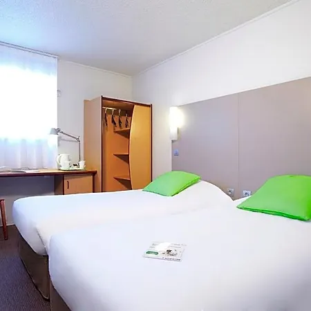 Campanile Lyon Porte De Lyon 호텔 3*