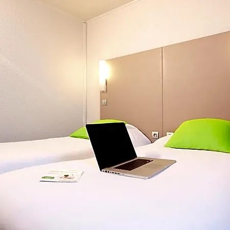 Campanile Lyon Porte De Lyon Hotell