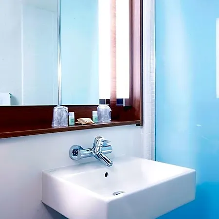Hotell Campanile Lyon Porte De Lyon